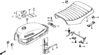 185/200 Fuel Tank + Seat 80-82