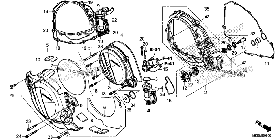 RIGHT CRANKCASE COVER / WATER PUMP