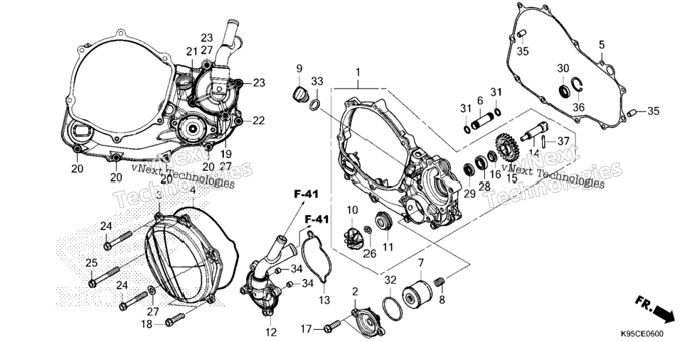 RIGHT CRANKCASE COVER / WATER PUMP